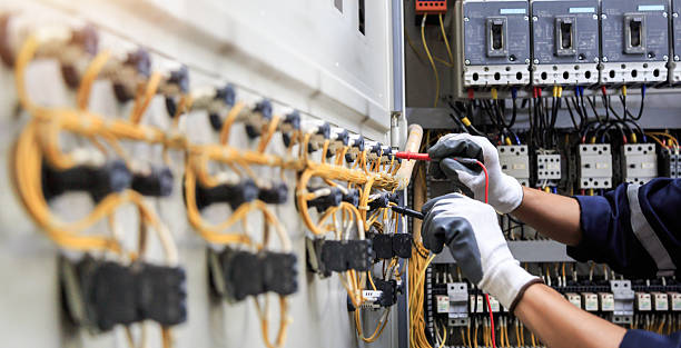 Professional Electrician technician working in Bainbridge Island, WA